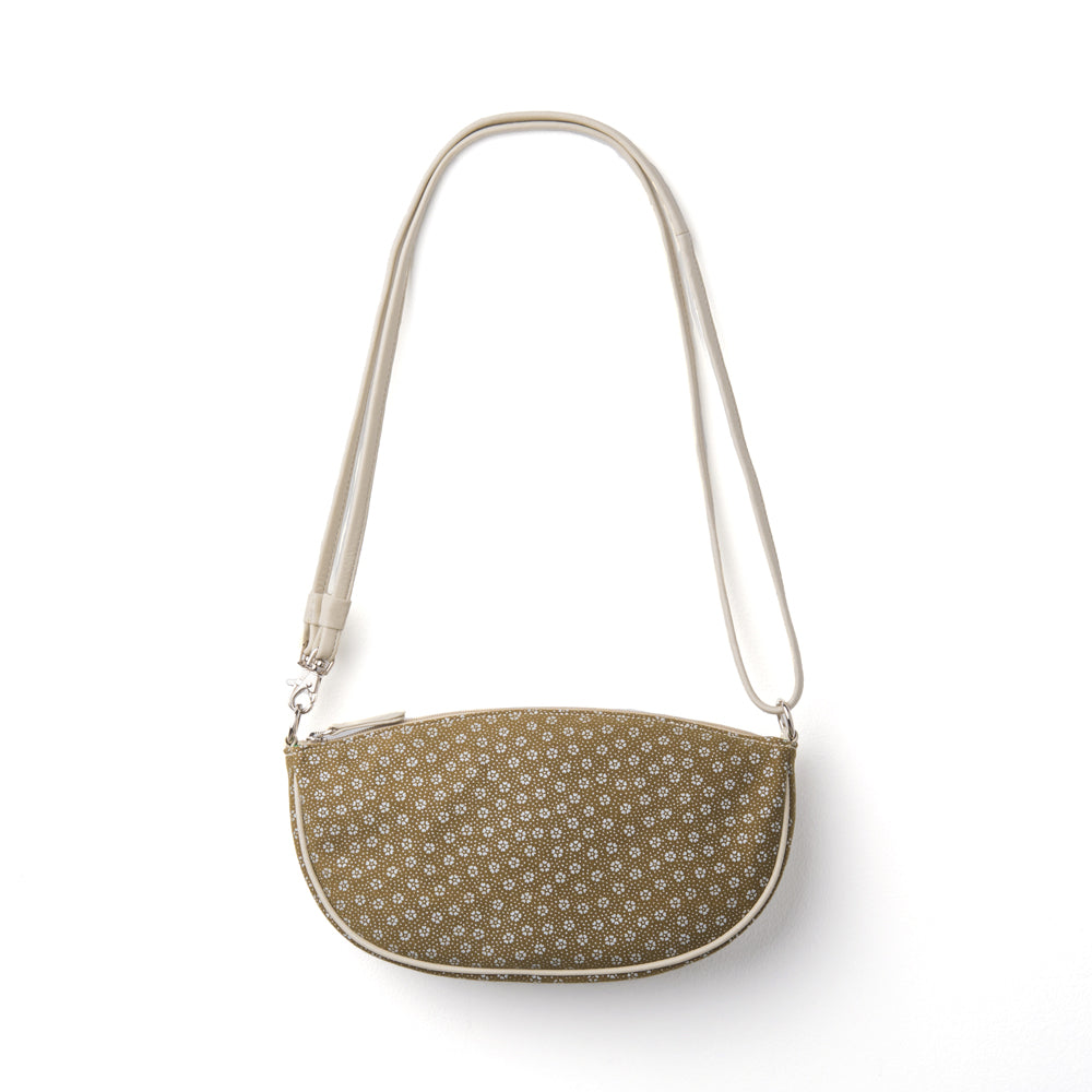 Shoulder pochette, boat-shaped | Rikyu brown