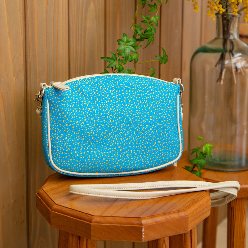 Mallet-shaped shoulder pouch | Turquoise