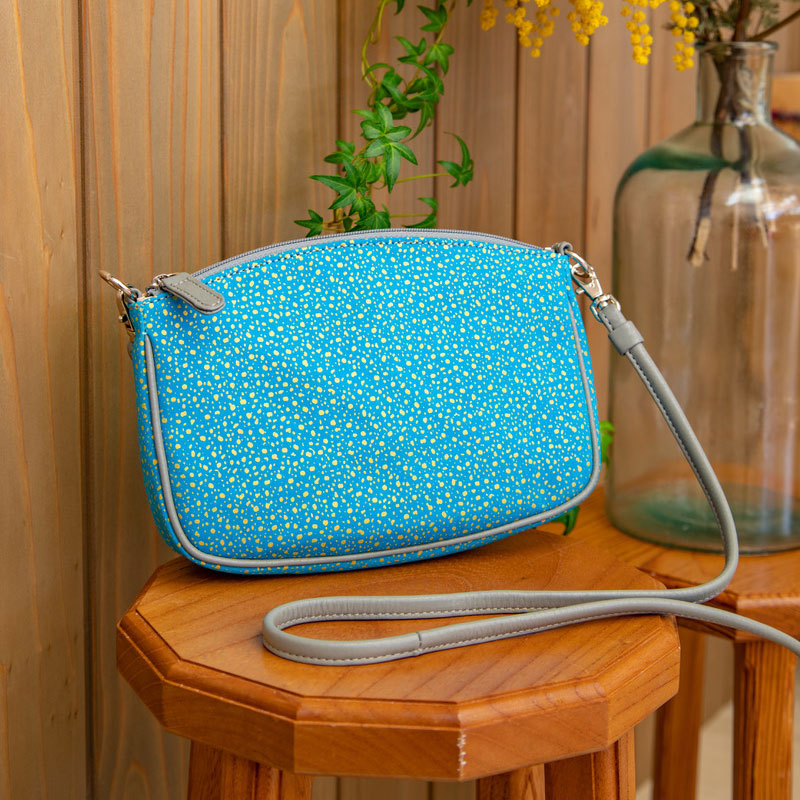 Mallet-shaped shoulder pouch | Turquoise