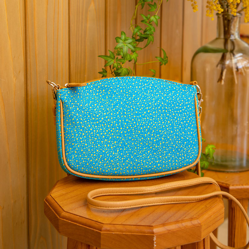 Mallet-shaped shoulder pouch | Turquoise