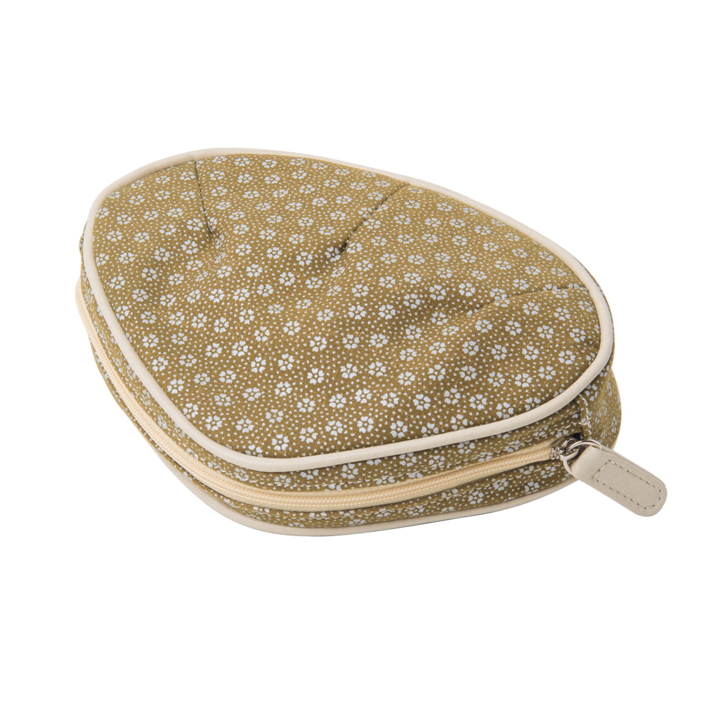 Cosmetic pouch, shell-shaped | Rikyu brown