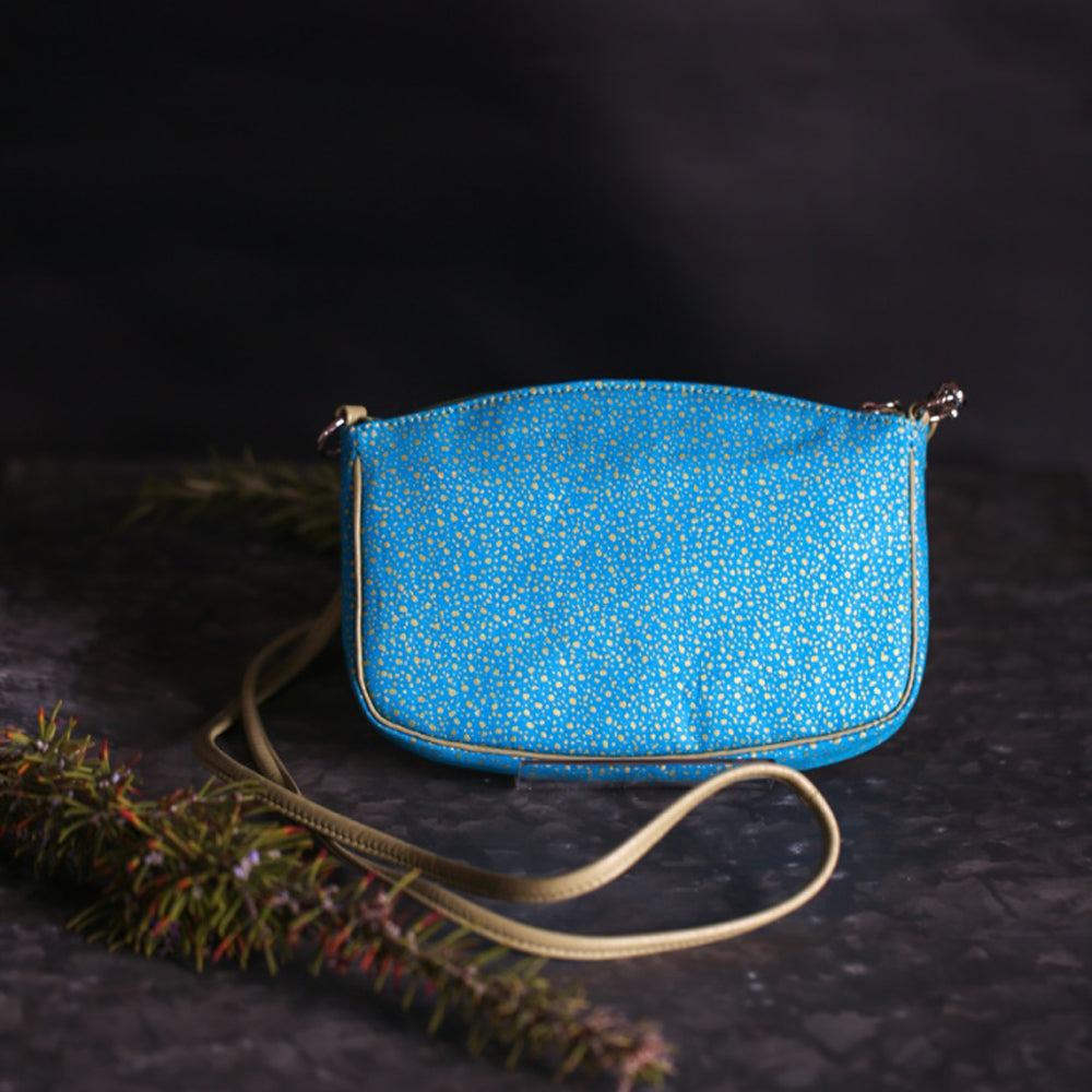 Mallet-shaped shoulder pouch | Turquoise